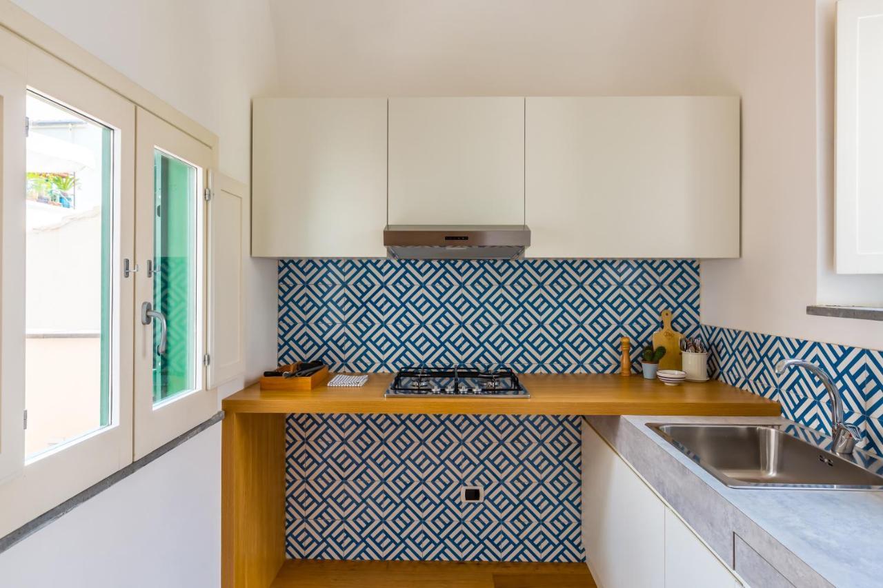 Starhost - Terazza Barbuti Apartment Салерно Екстериор снимка